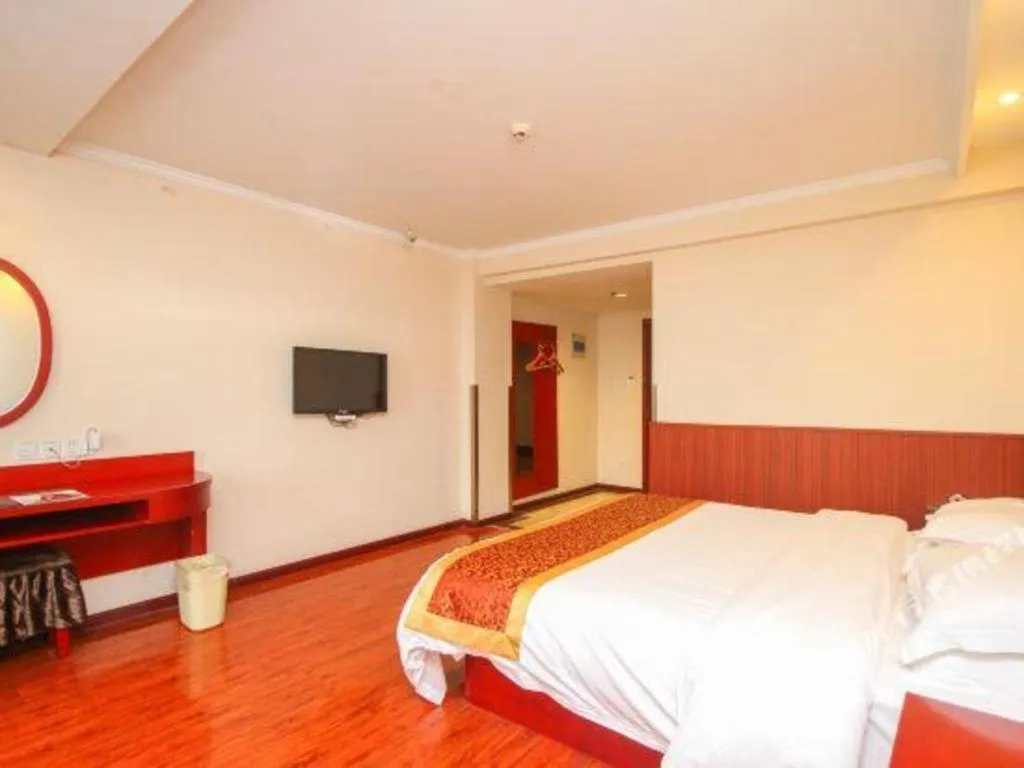 Bed in GreenTree Inn Lianyungang Guanyun Bus Station Zhenxing Garden Express Hotel