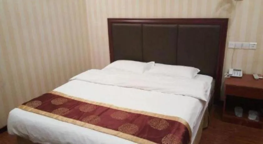 Bed in GreenTree Inn Lianyungang Guanyun Bus Station Zhenxing Garden Express Hotel