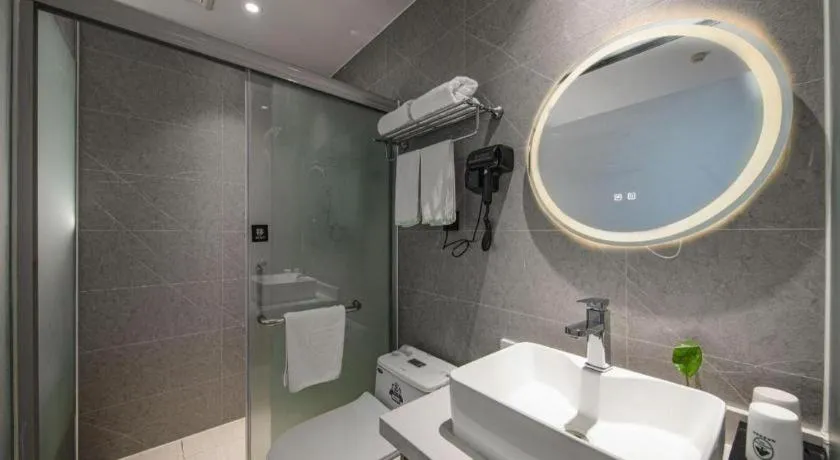 GreenTree Inn Zhejiang Ningbo Exhibition and Convention Center Bus East Station Express Hotel