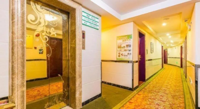GreenTree Inn Guangzhou Baiyun International Airport Huaxi Road Express Hotel