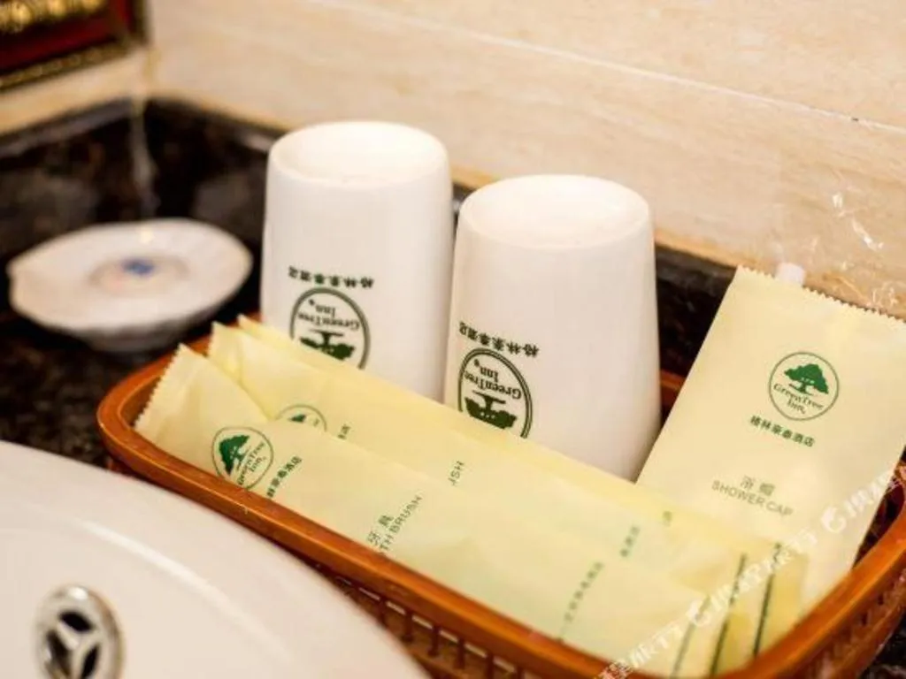 GreenTree Inn Guangzhou Baiyun International Airport Huaxi Road Express Hotel