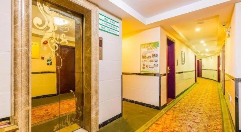 GreenTree Inn Guangzhou Baiyun International Airport Huaxi Road Express Hotel
