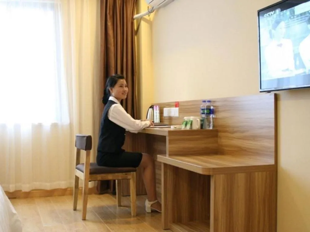GreenTree Inn ShangHai KangQiao Industrial Zone JinXiu Road Business Hotel