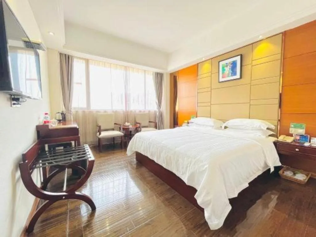 Bed in GreenTree Inn GuangDong JieYang Bus Terminal Station RongHua Avenue Business Hotel