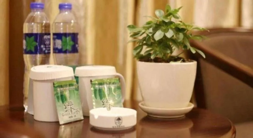 GreenTree Inn Suzhou Industrial Zone Yangcheng Lake Weiting Mong Kok Express Hotel