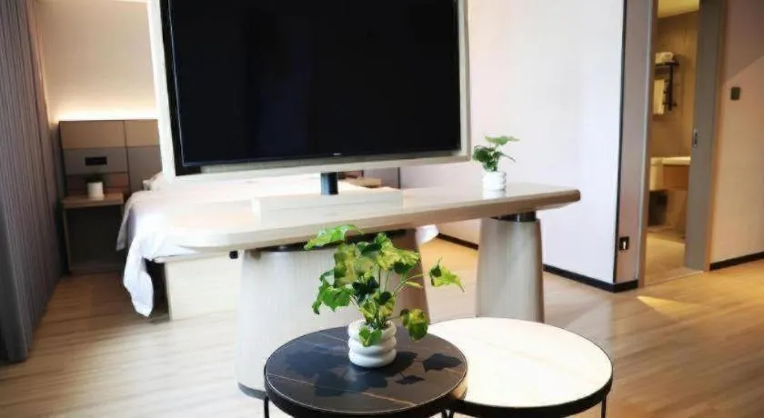 GreenTree Inn Suzhou Industrial Zone Yangcheng Lake Weiting Mong Kok Express Hotel