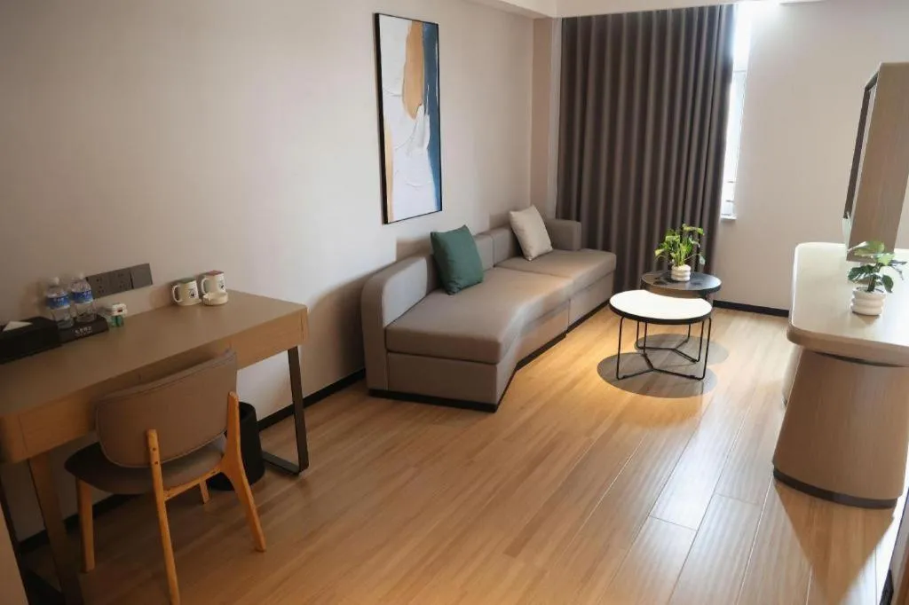 GreenTree Inn Suzhou Industrial Zone Yangcheng Lake Weiting Mong Kok Express Hotel