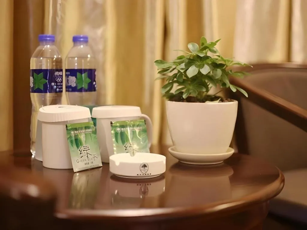 GreenTree Inn Suzhou Industrial Zone Yangcheng Lake Weiting Mong Kok Express Hotel