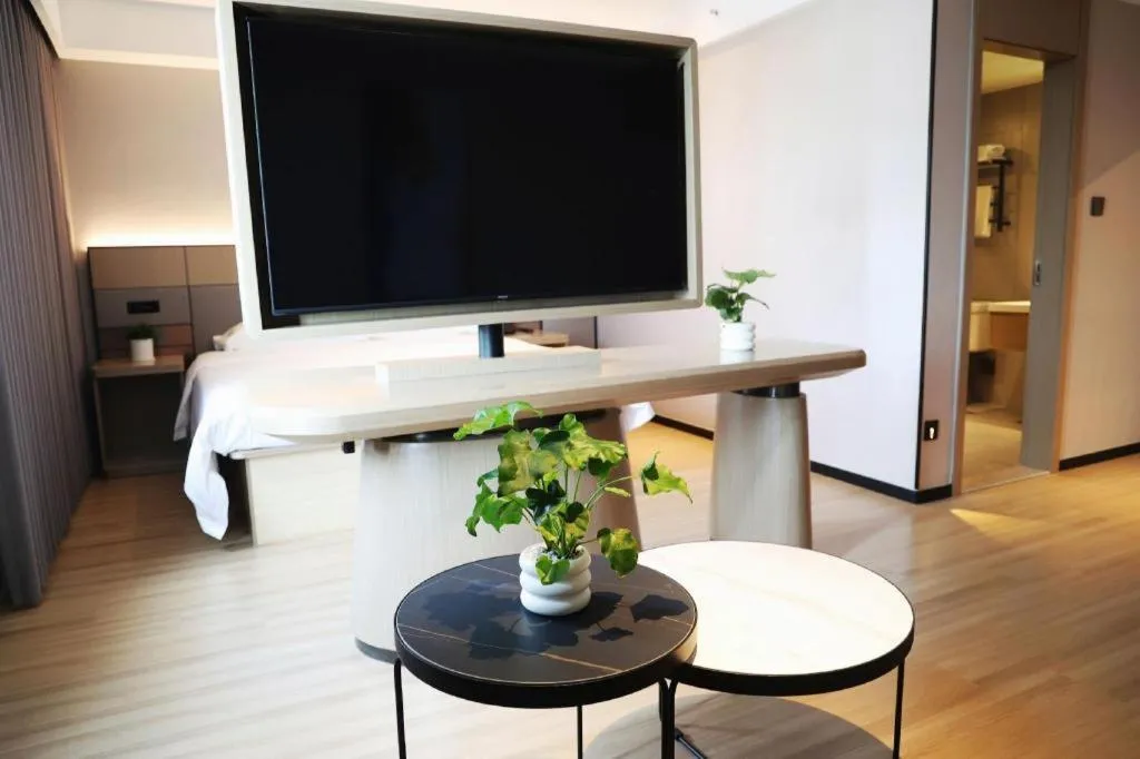 GreenTree Inn Suzhou Industrial Zone Yangcheng Lake Weiting Mong Kok Express Hotel