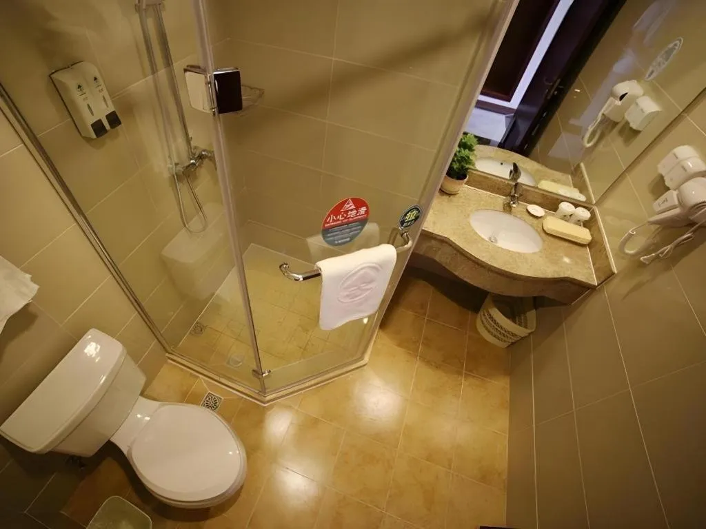 GreenTree Inn Suzhou Industrial Zone Yangcheng Lake Weiting Mong Kok Express Hotel