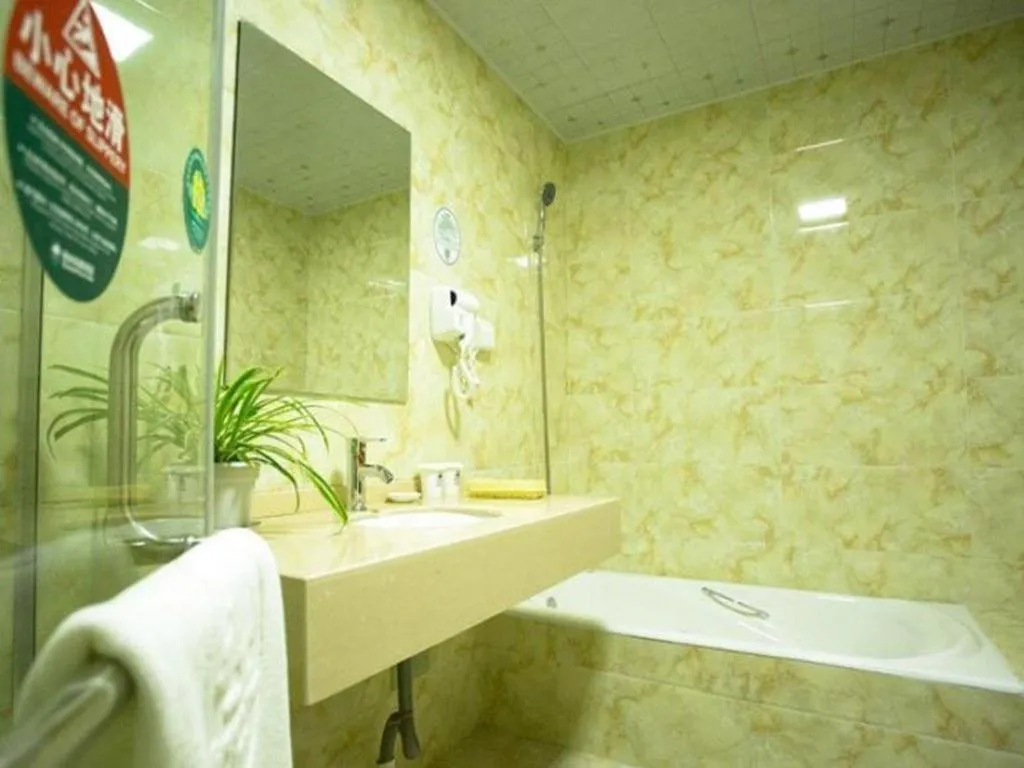 GreenTree Inn Suzhou International Film City South Jinshan Road Express Hotel