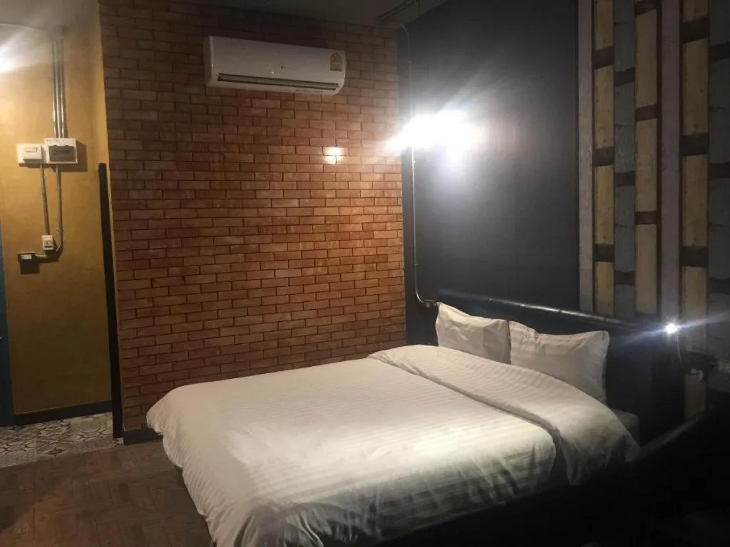 Bed in One Beat Vintage&Bistro