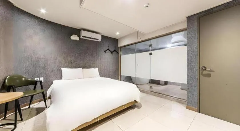 Bed in Hotel TreeShade Dongdaemun