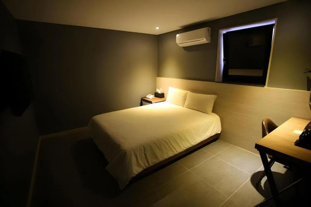 Bed in Hotel TreeShade Dongdaemun