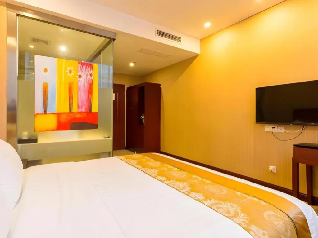 Bed in Junlai Hotel Pudong Airport Shanghai