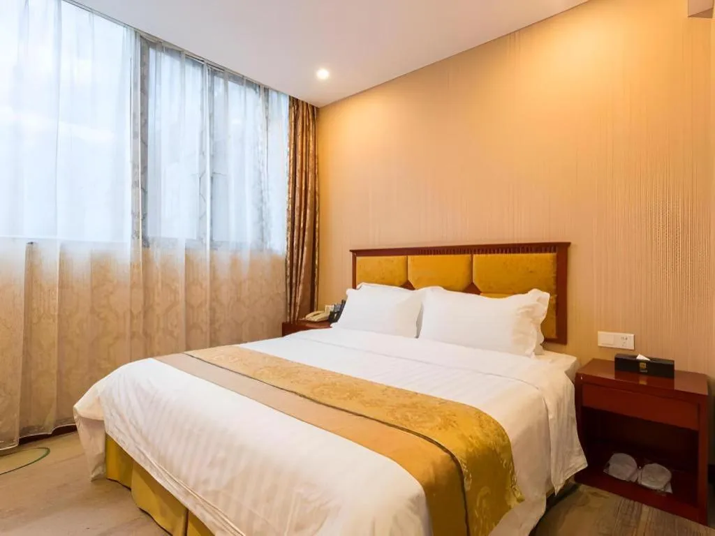 Bed in Junlai Hotel Pudong Airport Shanghai