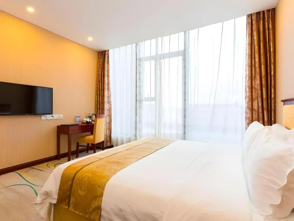 Bed in Junlai Hotel Pudong Airport Shanghai