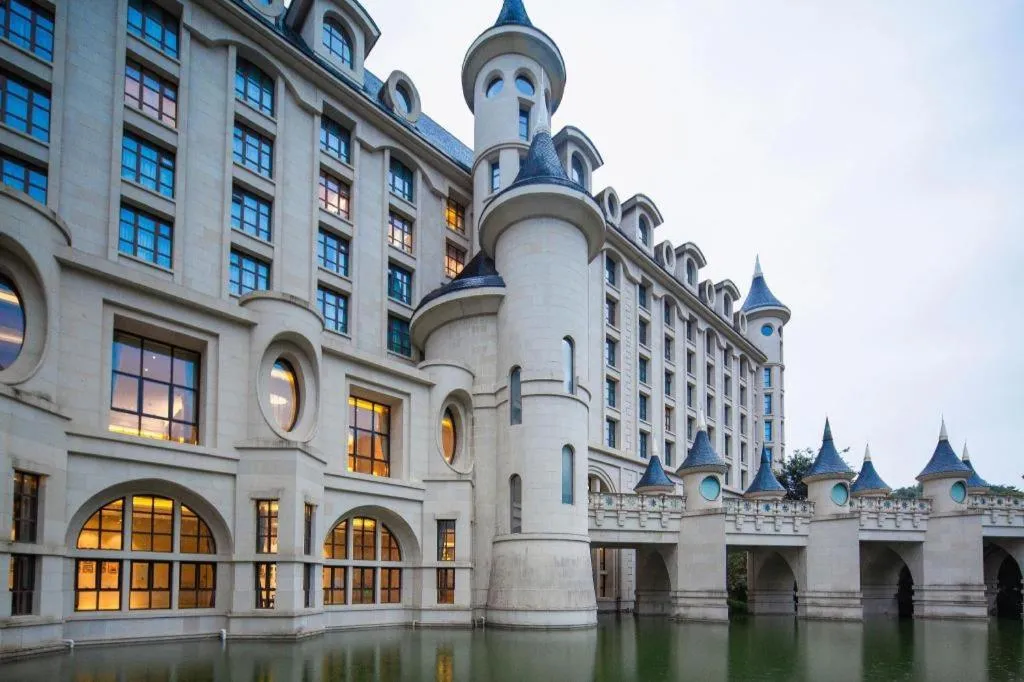 Yin Run Jin Jiang Castle Hotel