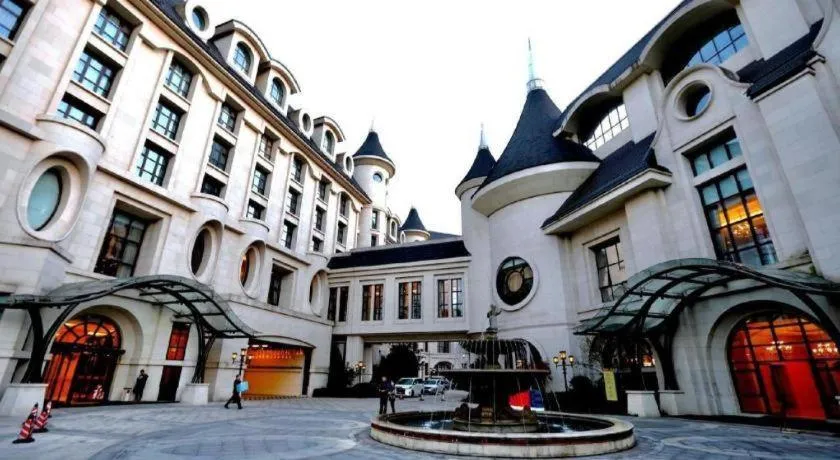 Yin Run Jin Jiang Castle Hotel