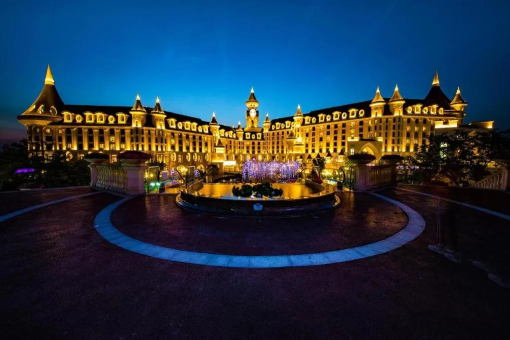 Yin Run Jin Jiang Castle Hotel