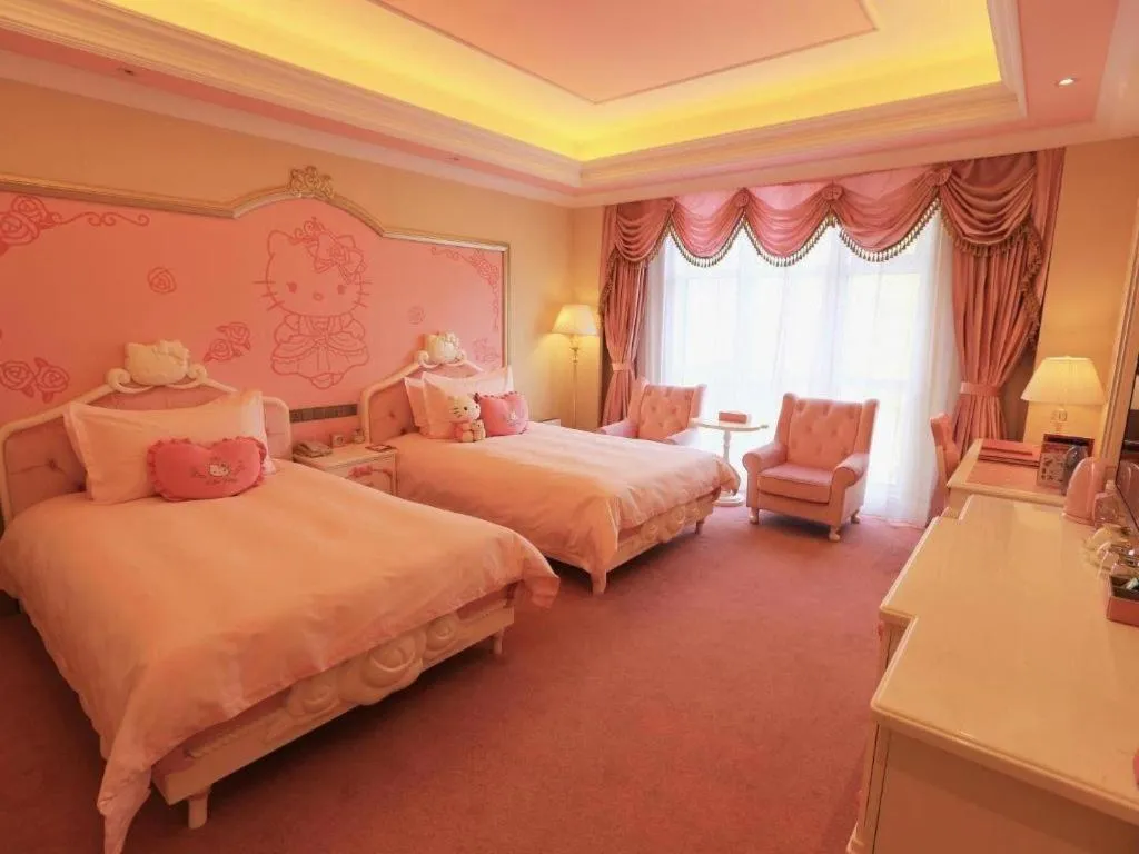 Bed in Yin Run Jin Jiang Castle Hotel