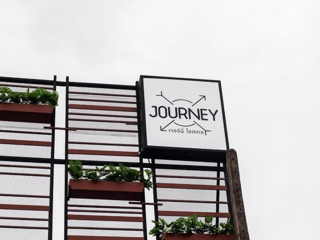 Journey Hostel Surat