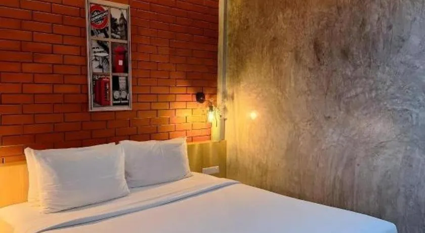 Bed in Journey Hostel Surat