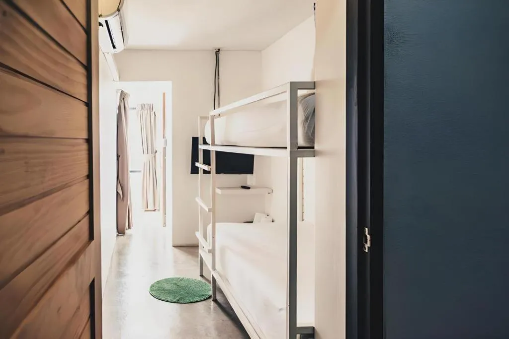 Journey Hostel Surat