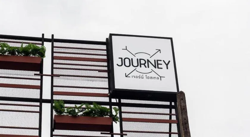Journey Hostel Surat