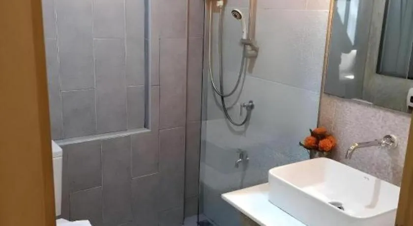 Journey Hostel Surat