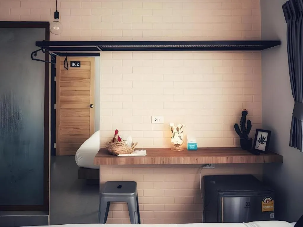 Journey Hostel Surat