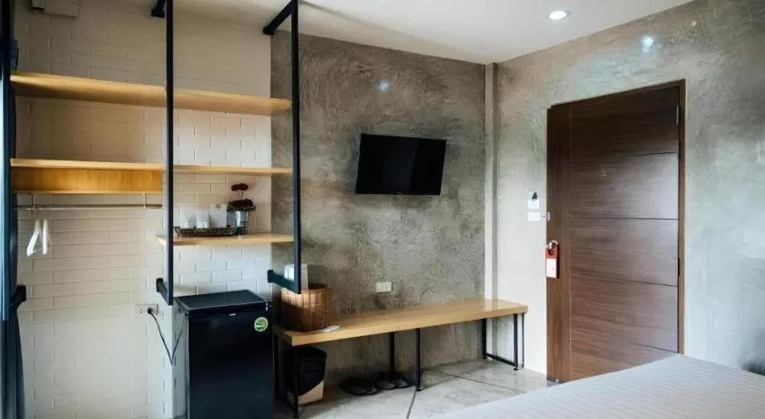 Bed in Journey Hostel Surat