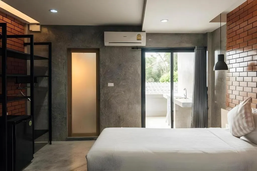 Bed in Journey Hostel Surat