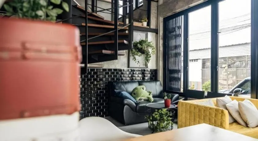 Journey Hostel Surat