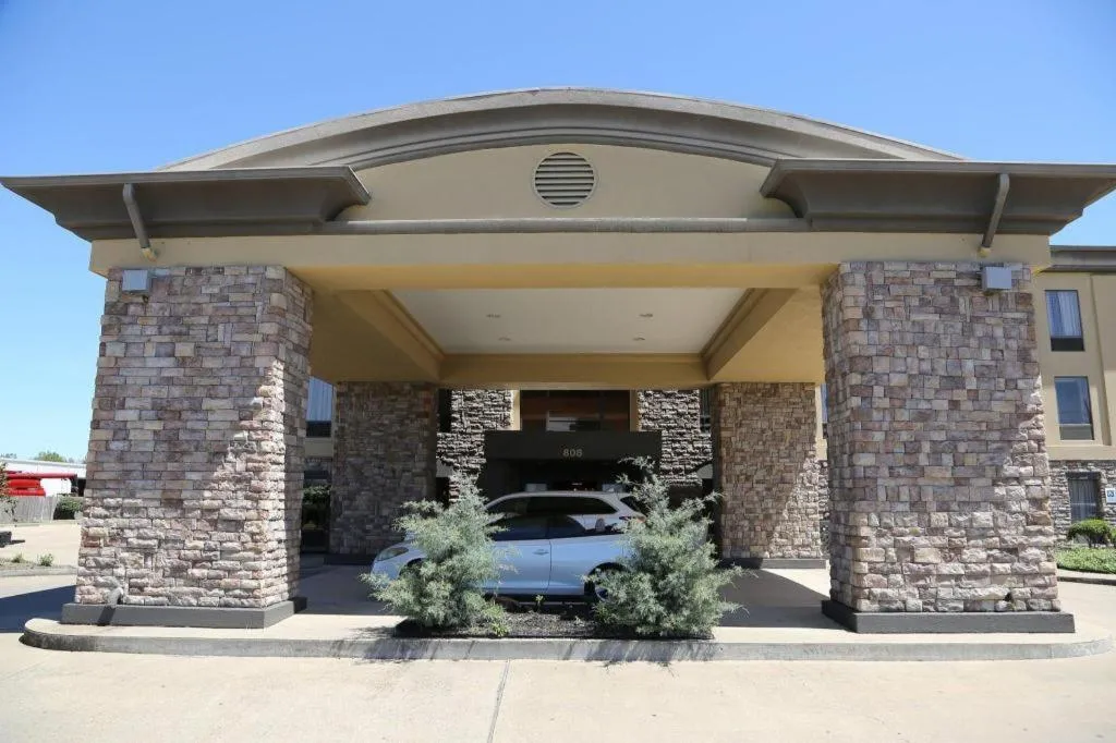 Holiday Inn Express Hotel & Suites Cleveland - Ms By IHG