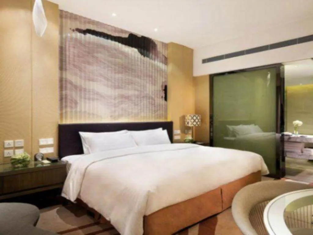 Bed in Urumqi Tianyuan Hotel