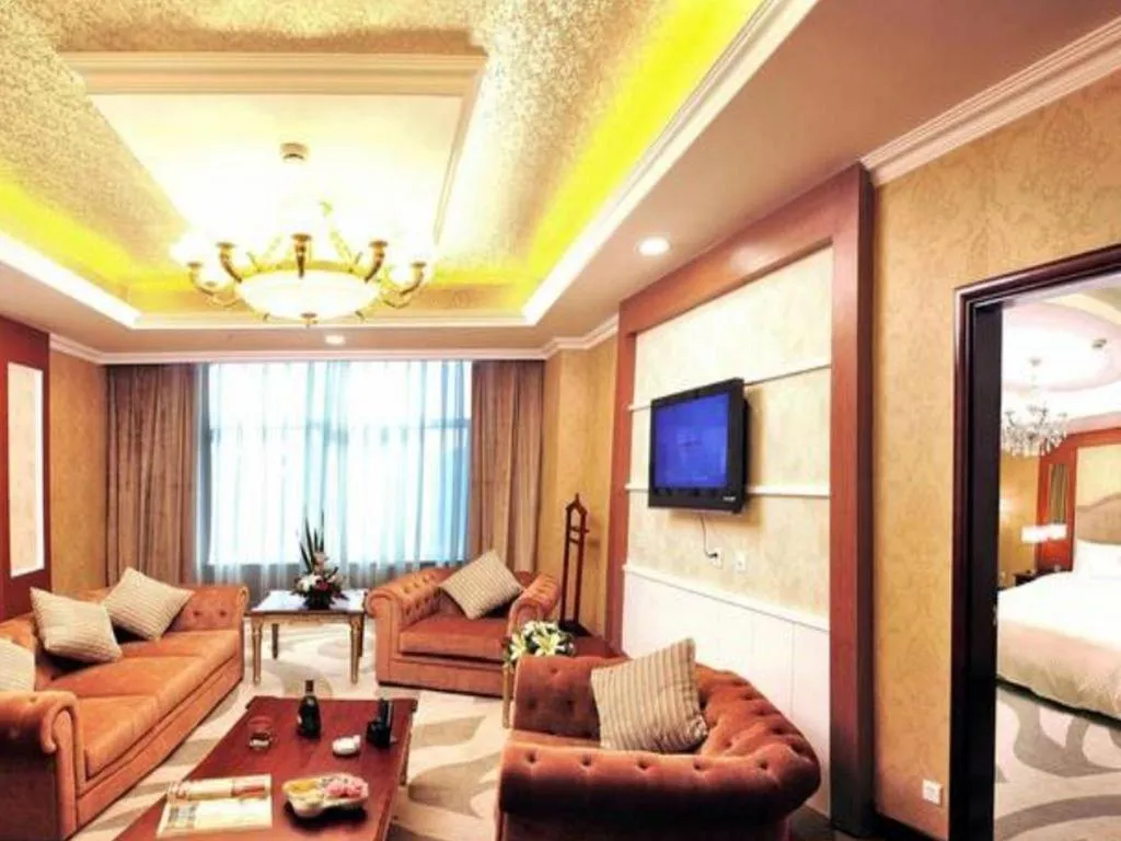 Bed in Urumqi Tianyuan Hotel