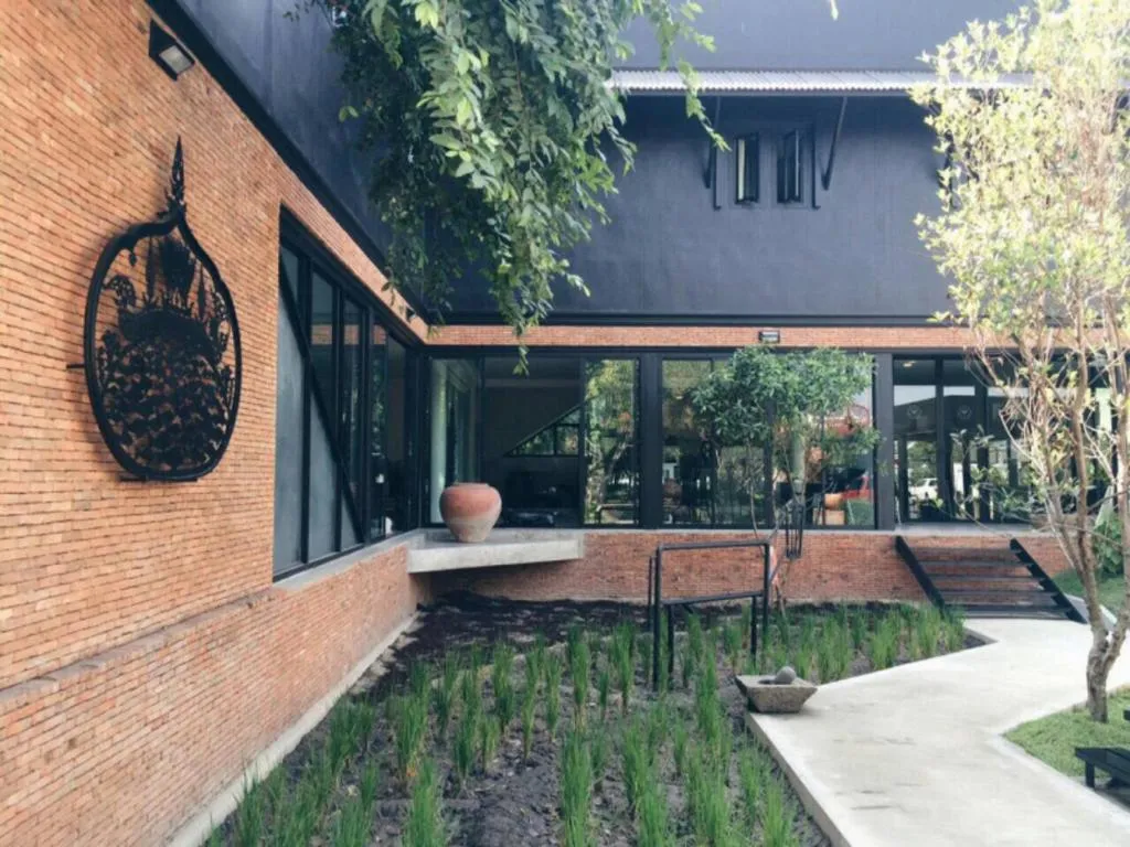 Silp-Pa Phra Nakhon Si Ayutthaya Hotel