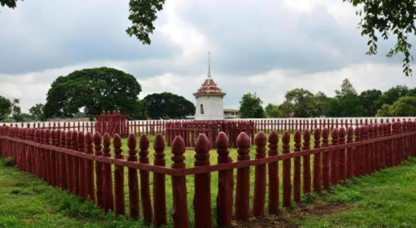 Silp-Pa Phra Nakhon Si Ayutthaya Hotel
