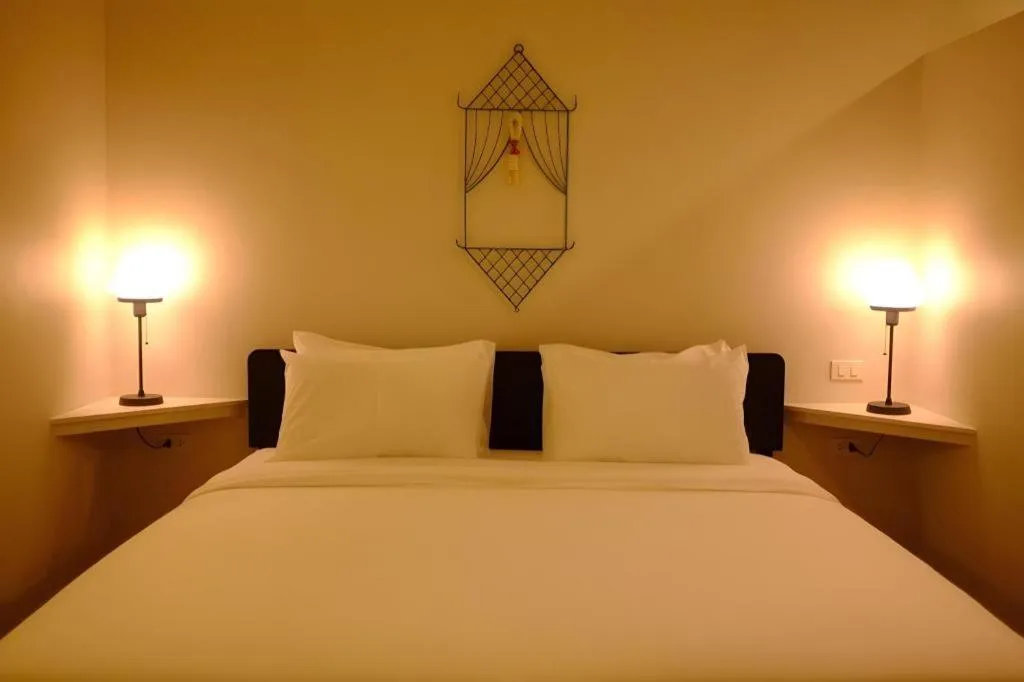 Bed in Silp-Pa Phra Nakhon Si Ayutthaya Hotel