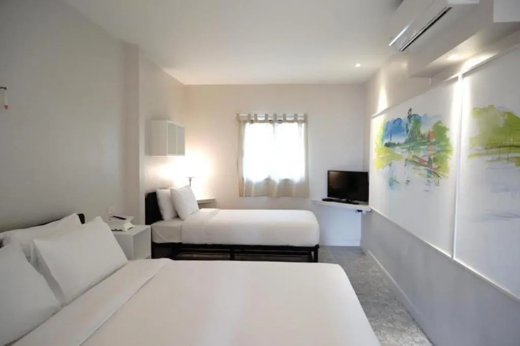 Bed in Silp-Pa Phra Nakhon Si Ayutthaya Hotel