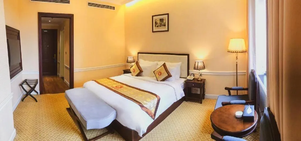 Bed in Phoenix Resort Bac Ninh