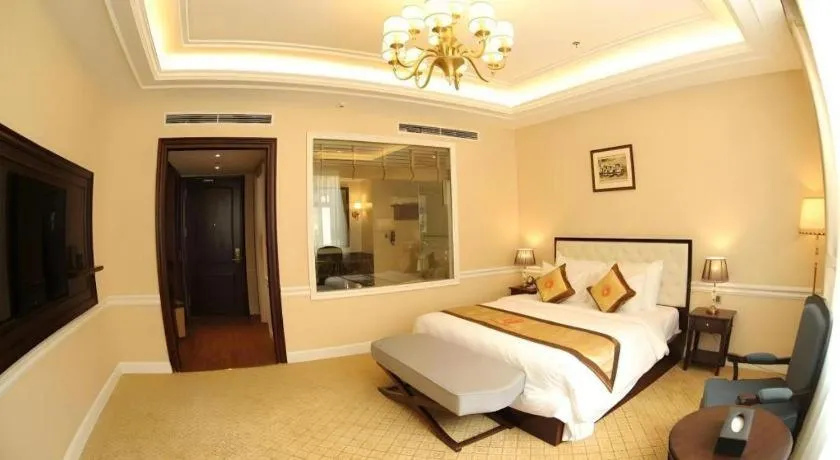 Bed in Phoenix Resort Bac Ninh
