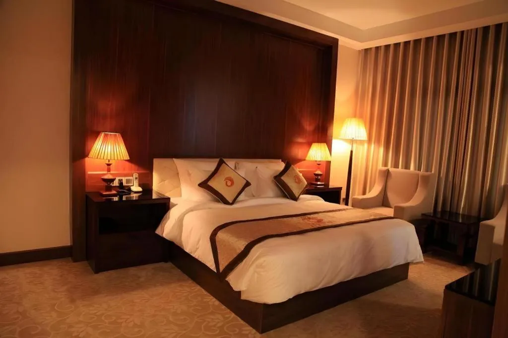 Bed in Phoenix Resort Bac Ninh
