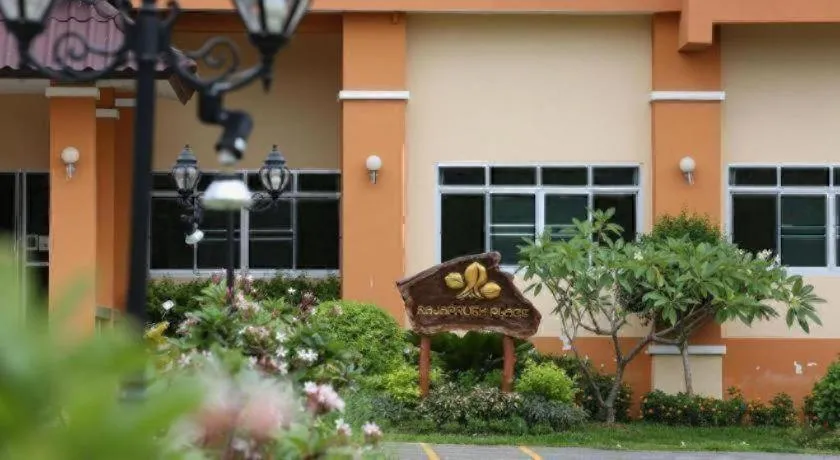 Rajapruek Place