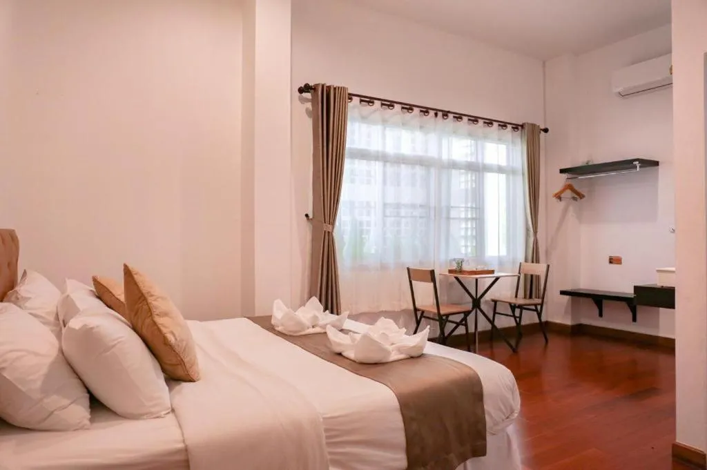 Bed in Rajapruek Place