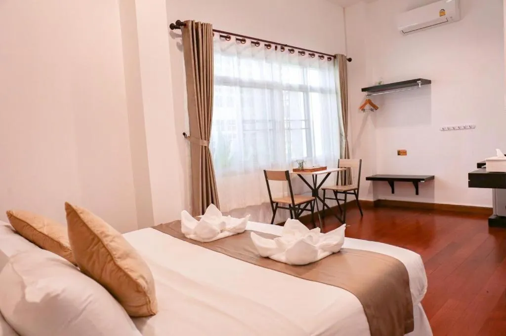 Bed in Rajapruek Place