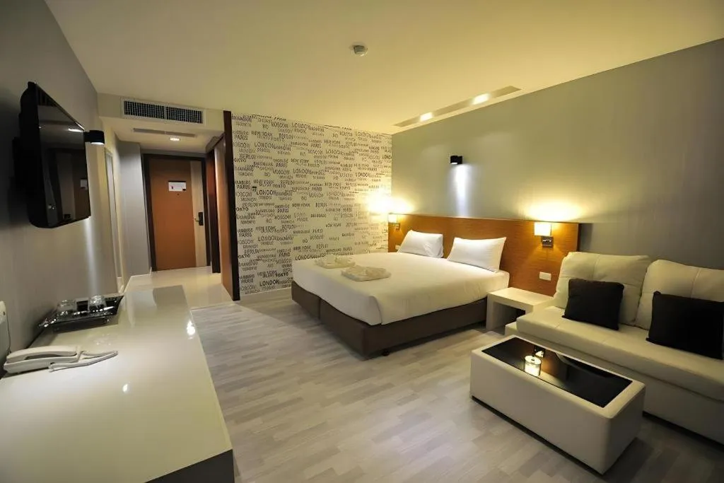 Bed in Tanzeno Hotel