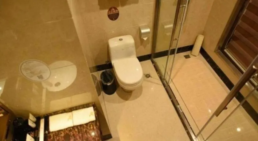 GreenTree Eastern Zigong Huashang International City Huichuan Road Hotel