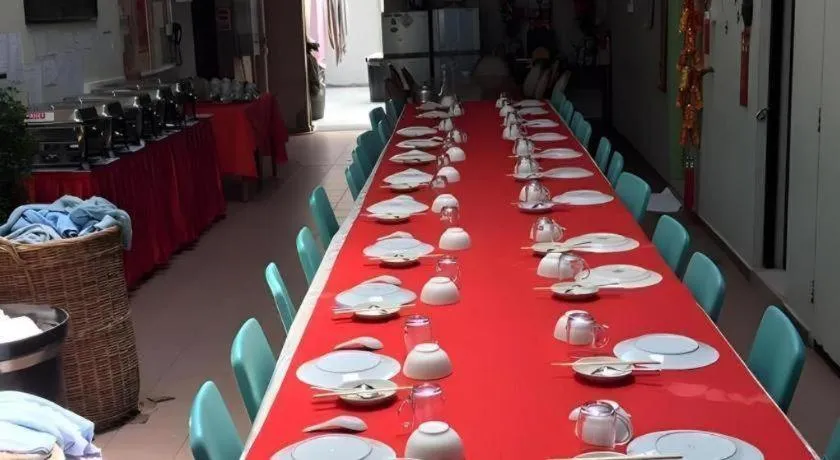 Lai Ming Hotel Cosmoland